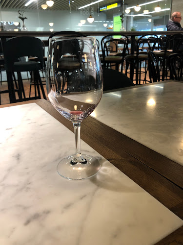 Kitchen Floor - Gastronomi och hotellverksamhet