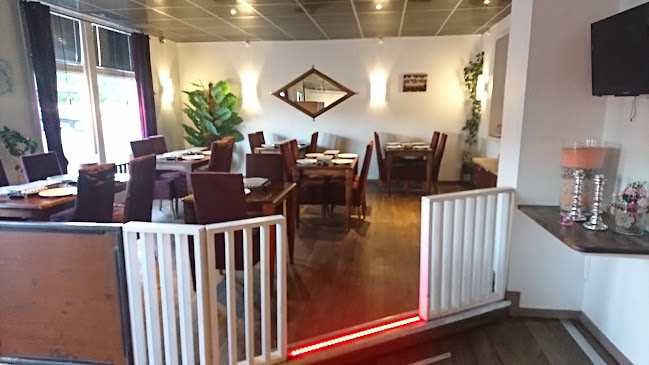 Robot Restaurang (thai och sushi restaurang) Phone number