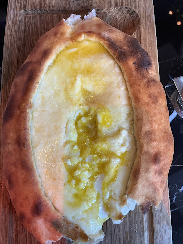Tbilisis Hörna - Gastronomi och hotellverksamhet
