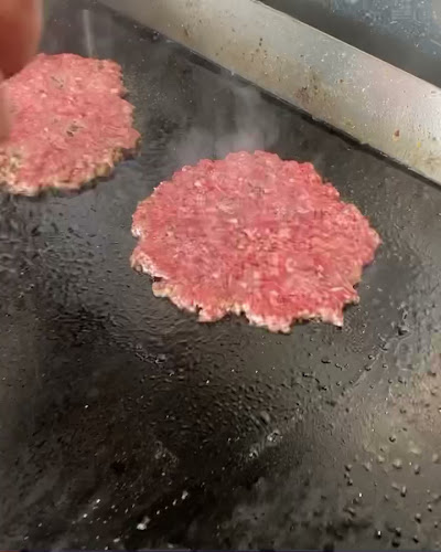 Burger Carozza - Åhus Täppet - Gastronomi och hotellverksamhet