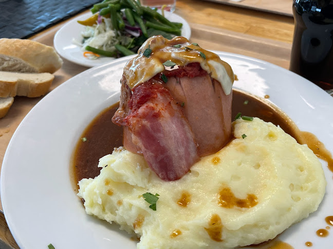 Lunchrestaurang Bilia i Vinsta Open Times