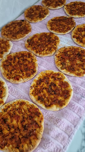 King Falafel - Gastronomi och hotellverksamhet