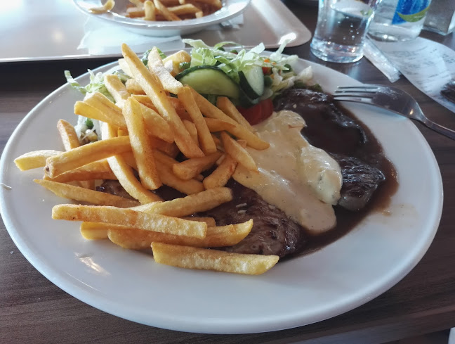 Comentarii opinii despre Hallstakrog