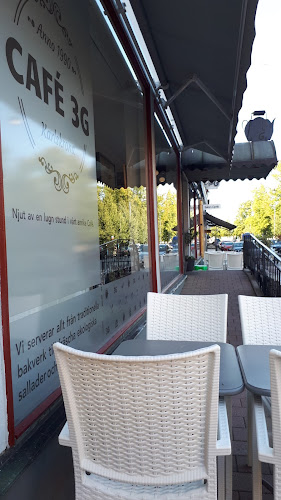 Café 3G Phone number