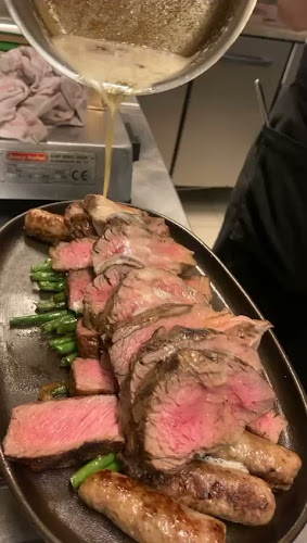 Opinii despre Matboden Södermalm în Stockholm - Gastronomi och hotellverksamhet