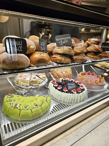 Comentarii opinii despre Ahlströms Konditori Korsgatan