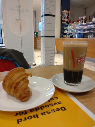 Cafe Lundby Phone number