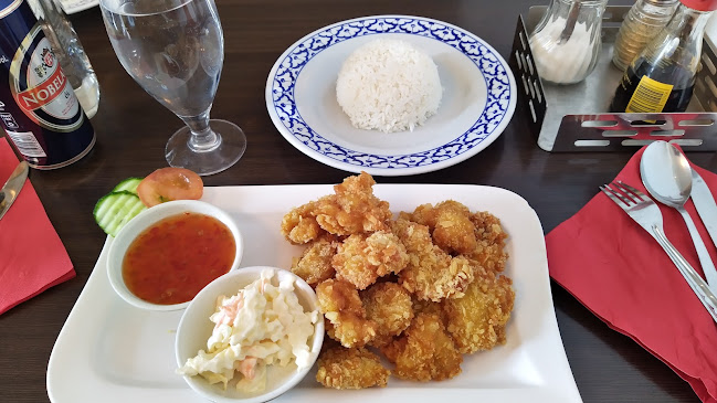 Art's Thai Kök Open Times