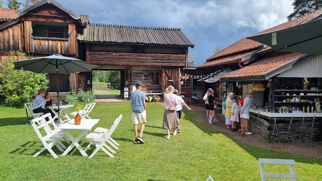 Kafé Nyfiket - Gastronomi och hotellverksamhet