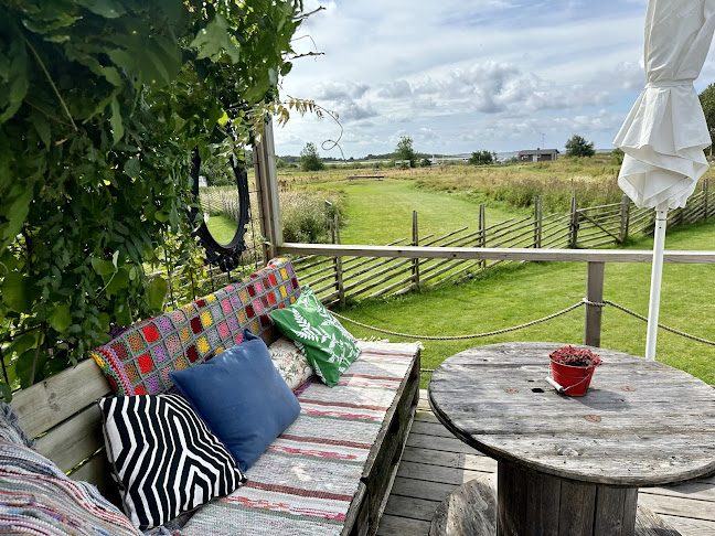 Jippies Veranda Phone number