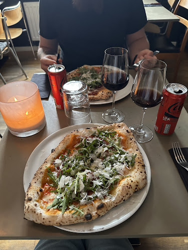 Pensionatet & KÖKET Pizza - Gastronomi och hotellverksamhet