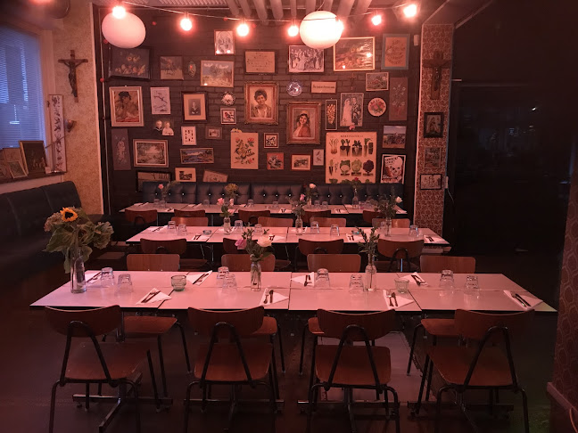 Comments and reviews of Välfärden - kök & kaffe