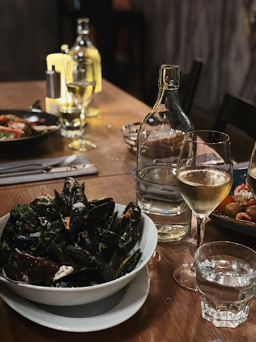 Sjöbaren Lorensberg - Gastronomi och hotellverksamhet