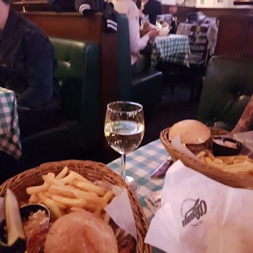 O'Learys Gamla Stan Open Times