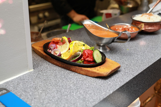 Reviews of Lilla Karachi in Stockholm - Gastronomi och hotellverksamhet