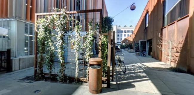 Malmö Saluhall Phone number