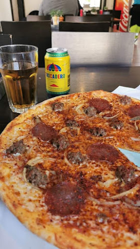 Opinii despre Norrstrands Pizzeria în Karlstad - Gastronomi och hotellverksamhet