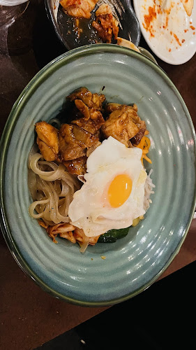 Arirang - Gastronomi och hotellverksamhet