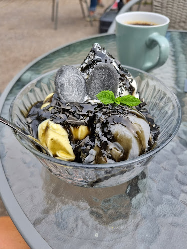 Mitt i går´n - Gastronomi och hotellverksamhet