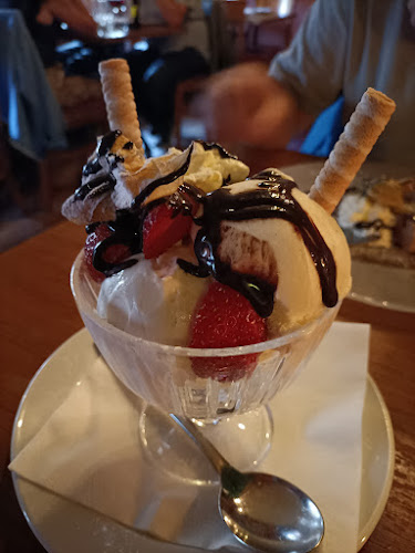 Opinii despre Restaurang Montmartre în Karlskrona - Gastronomi och hotellverksamhet