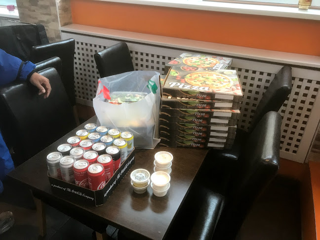 Colosseum Pizzeria - Gastronomi och hotellverksamhet