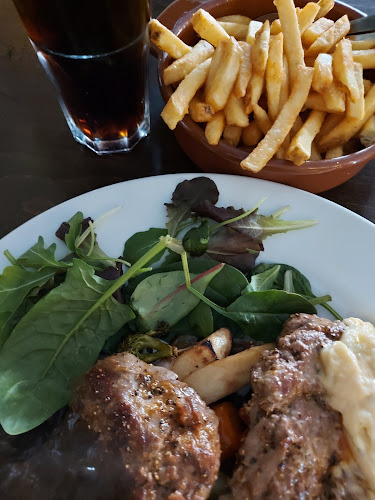 Nya Taverna & Kolgrill - Gastronomi och hotellverksamhet