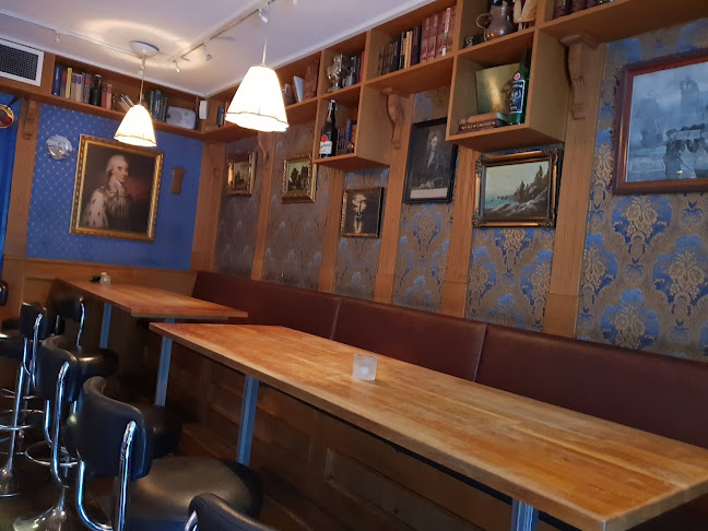 Comments and reviews of Notting Hill