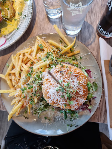 Café Lotsutkiken - Gastronomi och hotellverksamhet