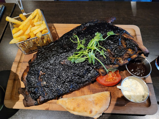 Bricks Burgers & Steaks Kunghallen - Gastronomi och hotellverksamhet