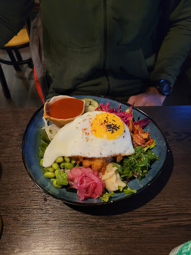 Koumi sushi - Gastronomi och hotellverksamhet