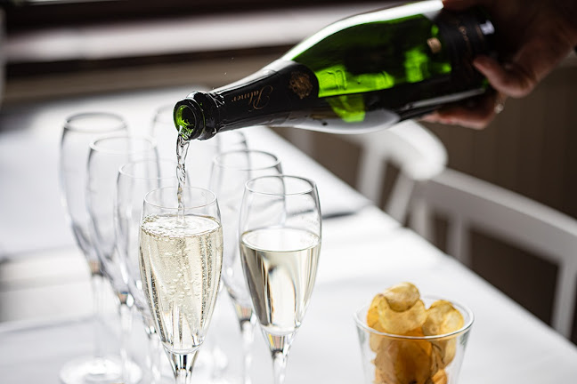 Syster O Bror - Gastronomi och hotellverksamhet