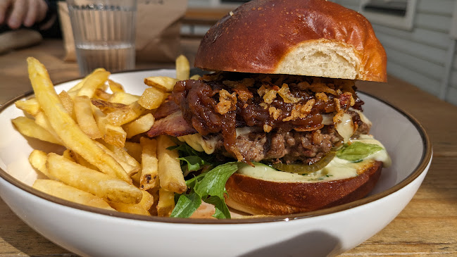 Opinii despre Nästgårds Bua în Östersund - Gastronomi och hotellverksamhet