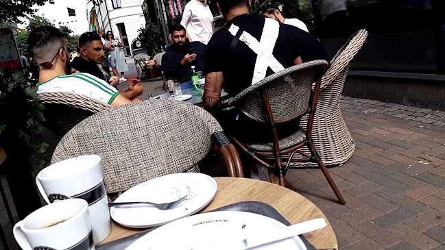 Opinii despre Espresso House Karlstad 15-huset în Karlstad - Gastronomi och hotellverksamhet