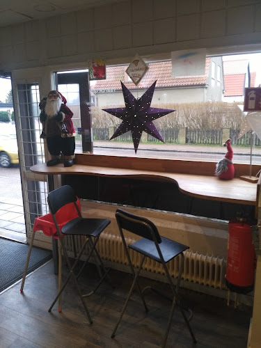 Opinii despre Sandvångens Pizzeria Landskrona în Landskrona - Gastronomi och hotellverksamhet