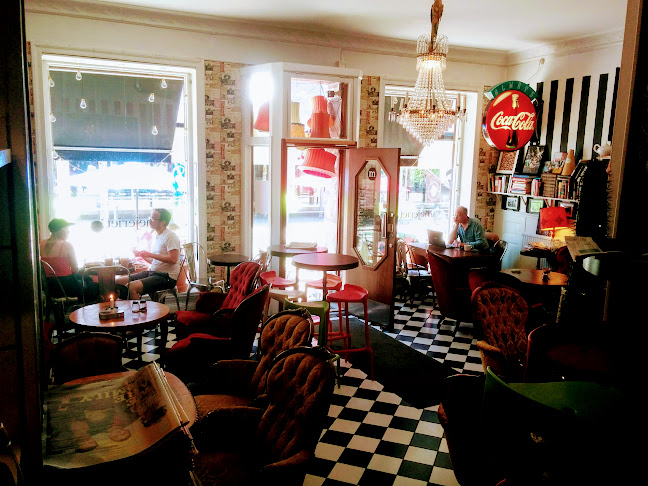 Storgatan 38, 461 30 Trollhättan