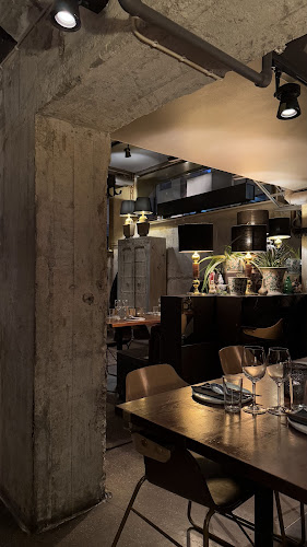 Ling Long - Gastronomi och hotellverksamhet