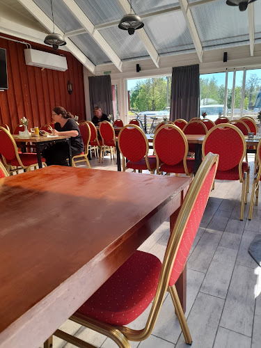 Kyrkvägen 3, 655 60 Molkom