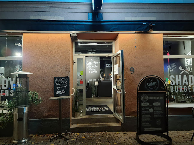 Shady Burgers