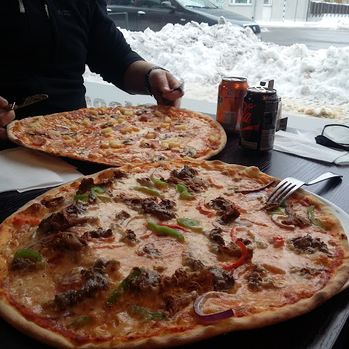 Comments and reviews of DG's Fastfood