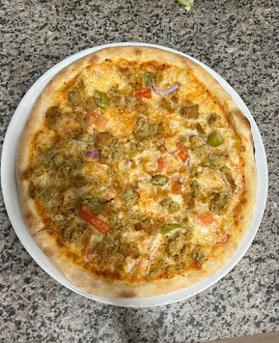 Comments and reviews of Kebabnekajse Pizzeria