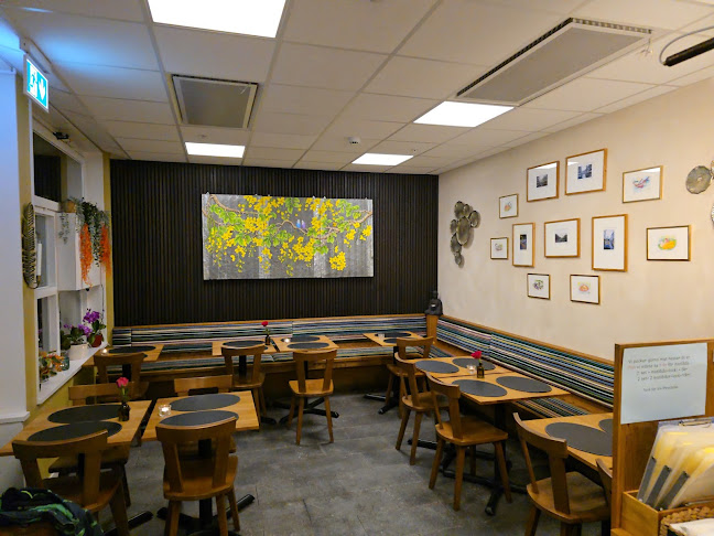 Opinii despre Rimlay thaikök în Nacka Strand - Gastronomi och hotellverksamhet