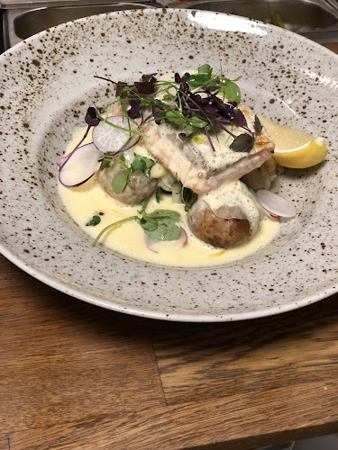 Restaurang Napoli - Gastronomi och hotellverksamhet