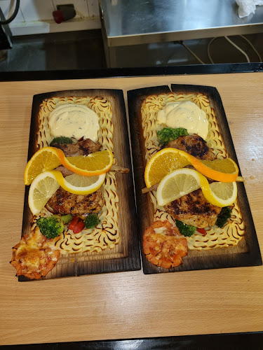 Opinii despre Don Donna restaurang och pizzeria i Våxtorp în Våxtorp - Gastronomi och hotellverksamhet