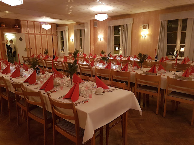 Opinii despre Odd Fellow Hudiksvall în Hudiksvall - Gastronomi och hotellverksamhet