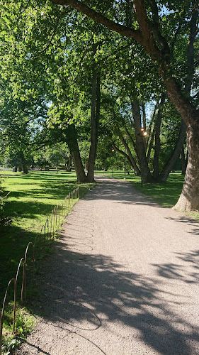 Tantens Gröna Parkcafé – Gula Villan