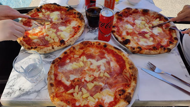 Opinii despre Aldo’s pizza och italienska delikatesser în Simrishamn - Gastronomi och hotellverksamhet