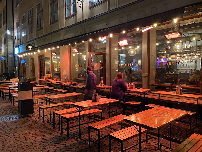 Opinii despre Barrels (Gamla Stan) în Stockholm - Gastronomi och hotellverksamhet