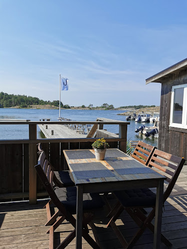 Opinii despre Restaurang Sjöboden Torö Ankarudden în Nynäshamn - Gastronomi och hotellverksamhet