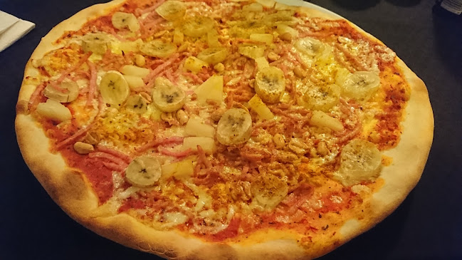 Opinii despre Masto's Pärla Restaurang & Pizzeria în Landskrona - Gastronomi och hotellverksamhet