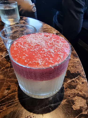 Comentarii opinii despre ADAMO